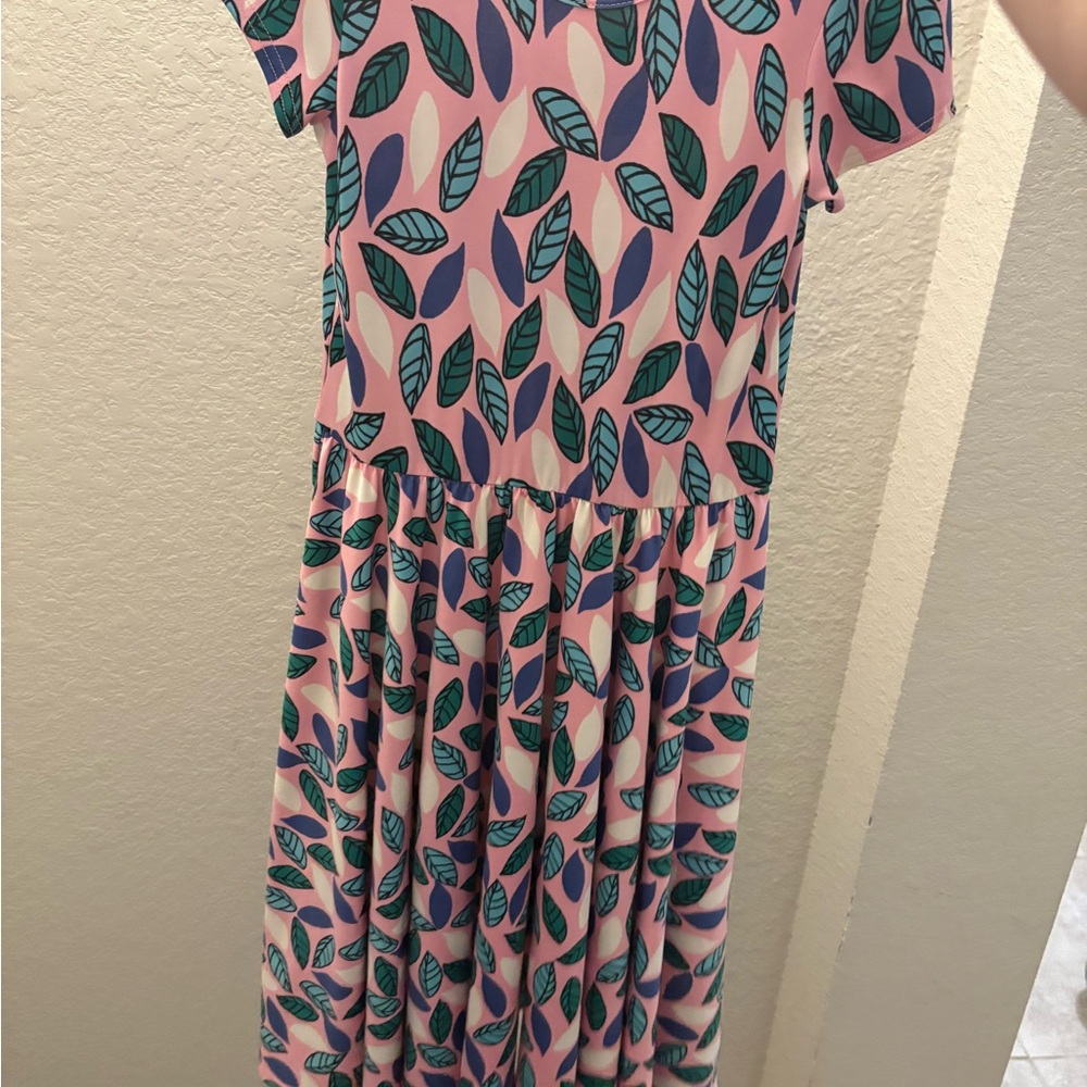 Dot Dot Smile Leaf Patterned Pink Dress